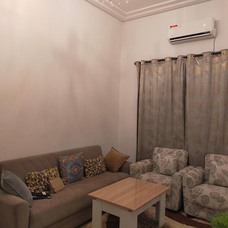 Myzo Superbe Appartement Familial Bien Situe A Marrakech Marrakesh Eksteriør bilde